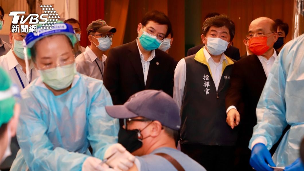 防疫駕駛隱瞞、闖關打AZ+莫德納 炫耀稱醫護也羨慕