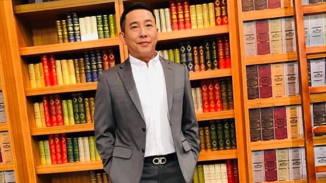劇團為屈中恆申請藝文紓困。（圖／翻攝自屈中恆臉書）