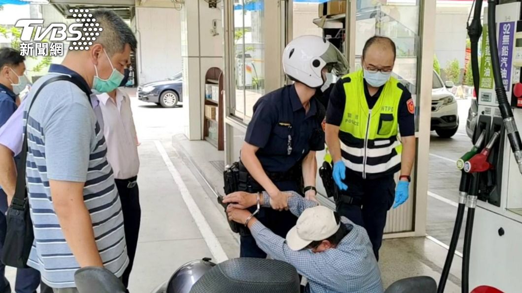 台南失業男亮刀搶加油站 竟然是為了吃牢飯