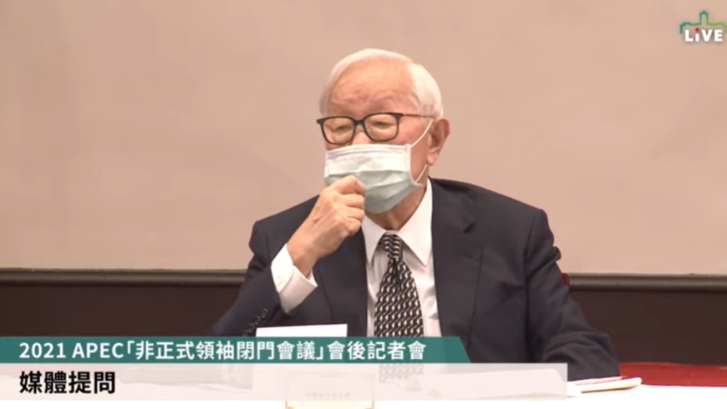 張忠謀不透漏有沒有接種疫苗。(圖/翻攝自總統府YouTube頻道)