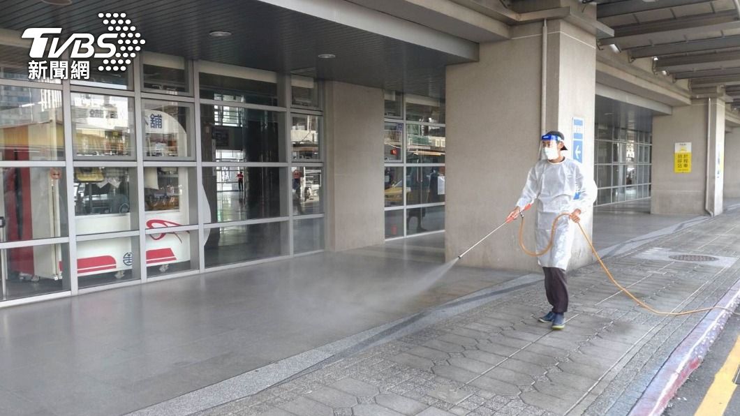 新北確診者搭普悠瑪到屏東訪親友　屏縣匡列2人居隔