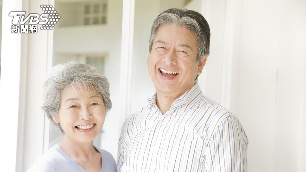 樂觀的人較容易養成促進健康的行為習慣。(示意圖/shutterstock達志影像)