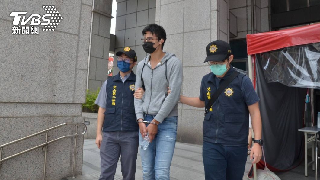林男之前在知名健身俱樂部任職。(圖/TVBS)