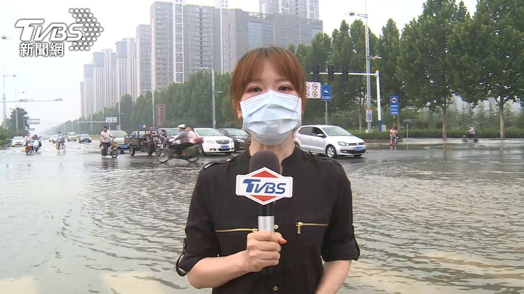 TVBS記者陳相如挺進河南安陽。(圖/TVBS)