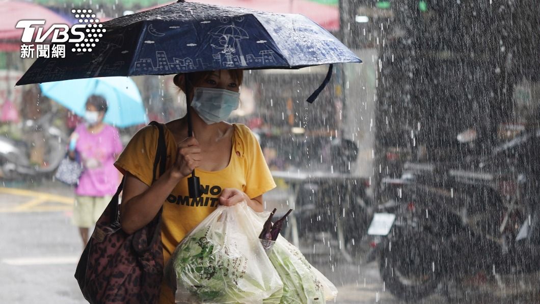 颱風烟花逼近風雨漸強 中央災變中心籲北部加強警戒