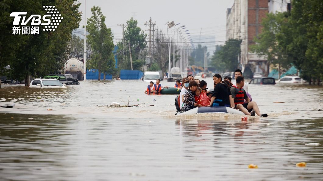 陸鄭州大雨後隧道淹沒人車滅頂 災情持續上升