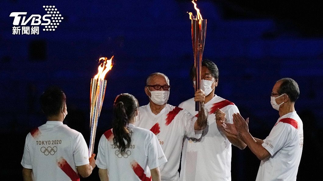 王貞治、長嶋茂雄、松井秀喜傳火炬 棒球3傳奇惹哭球迷