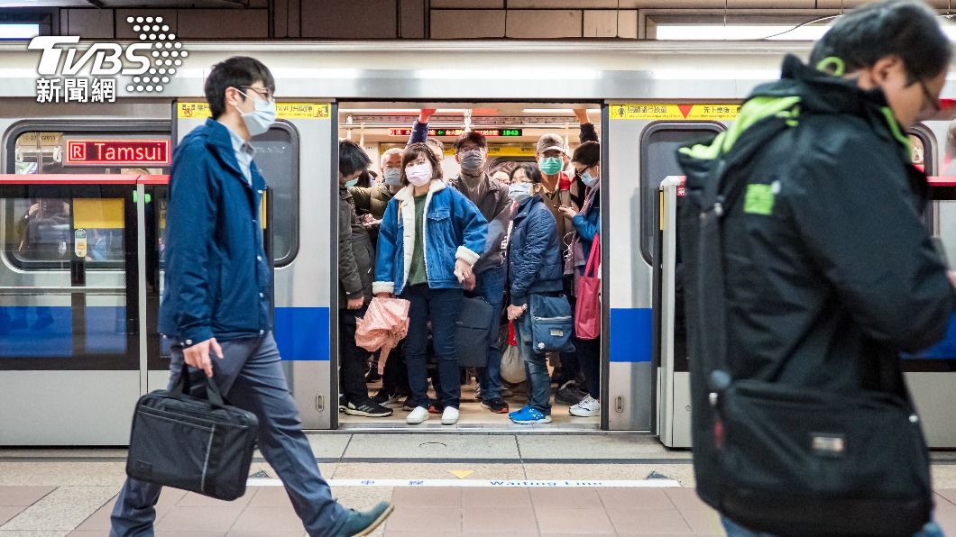 衝疫苗覆蓋率能拔口罩? 陳時中說「這些地方有望鬆綁」