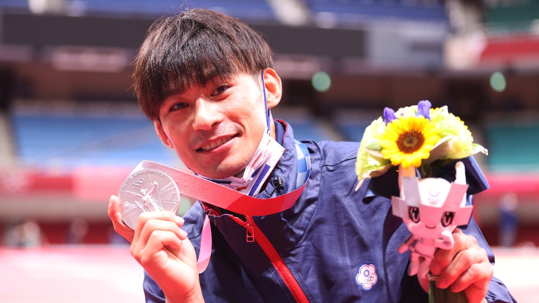 楊勇緯創佳績!奪奧運柔道銀牌 藝人狂讚:排灣族的驕傲