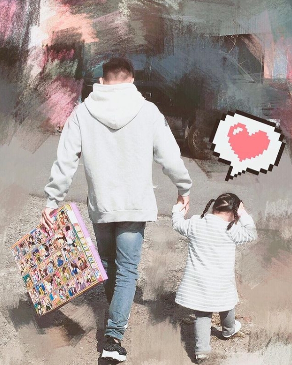 楊勇緯時常曬出與小女孩的合照，引起日網關心「結婚生子了嗎」。（圖／翻攝自楊勇緯IG）