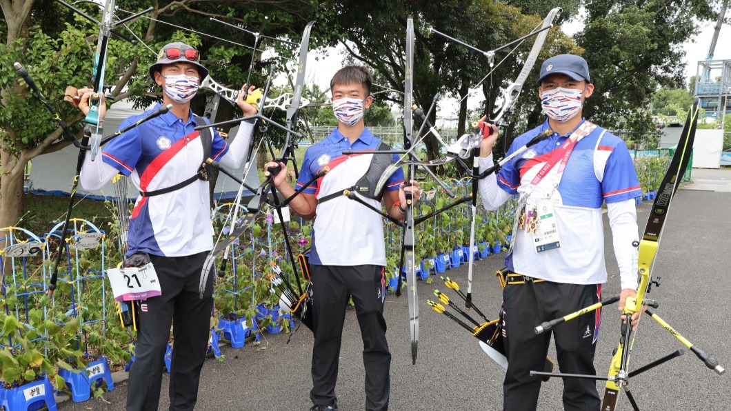 中華男團最終取得5比1打敗大陸闖進4強賽。（圖／體育署提供）