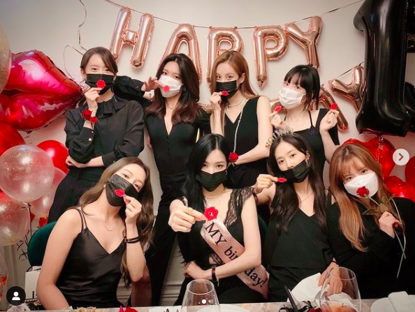 少女時代感情相當好。(圖/翻攝自tiffanyyoungofficial IG)