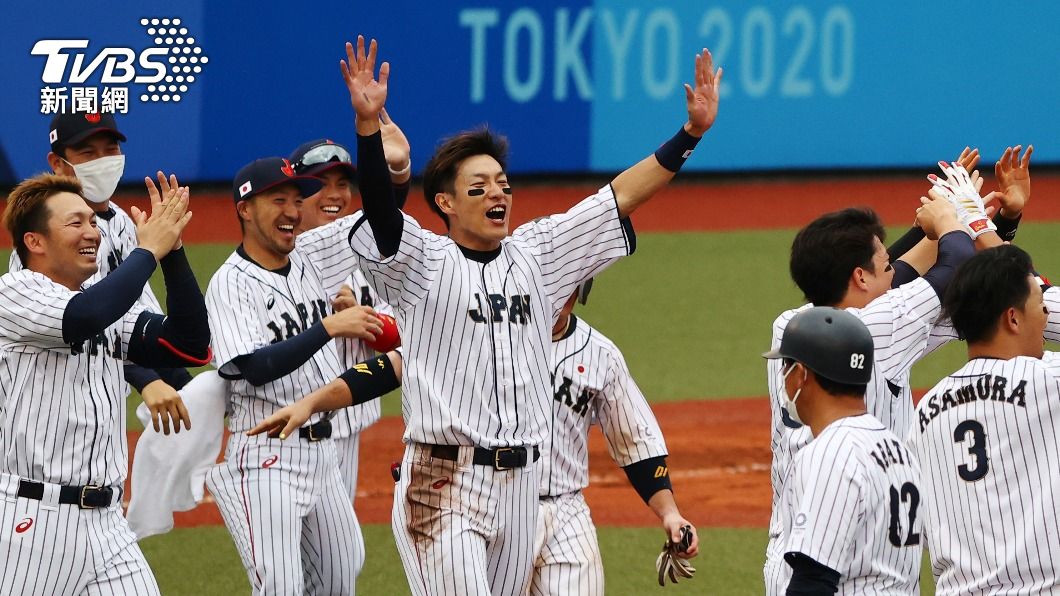 東奧棒球首戰,日本逆轉勝多明尼加。(圖/達志影像路透社)