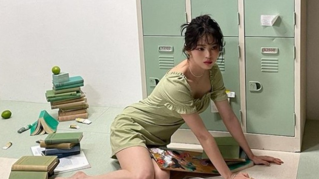 女星韓素希。(圖/翻攝自xeesoxee IG)