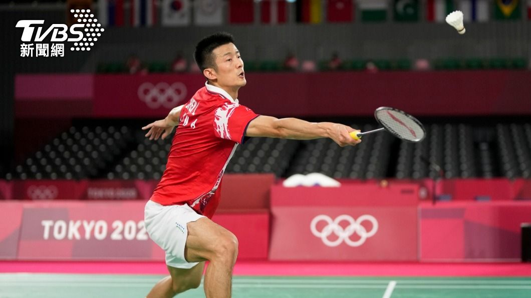 諶龍在羽球男單8強賽中,戰勝周天成。(圖/達志影像美聯社)