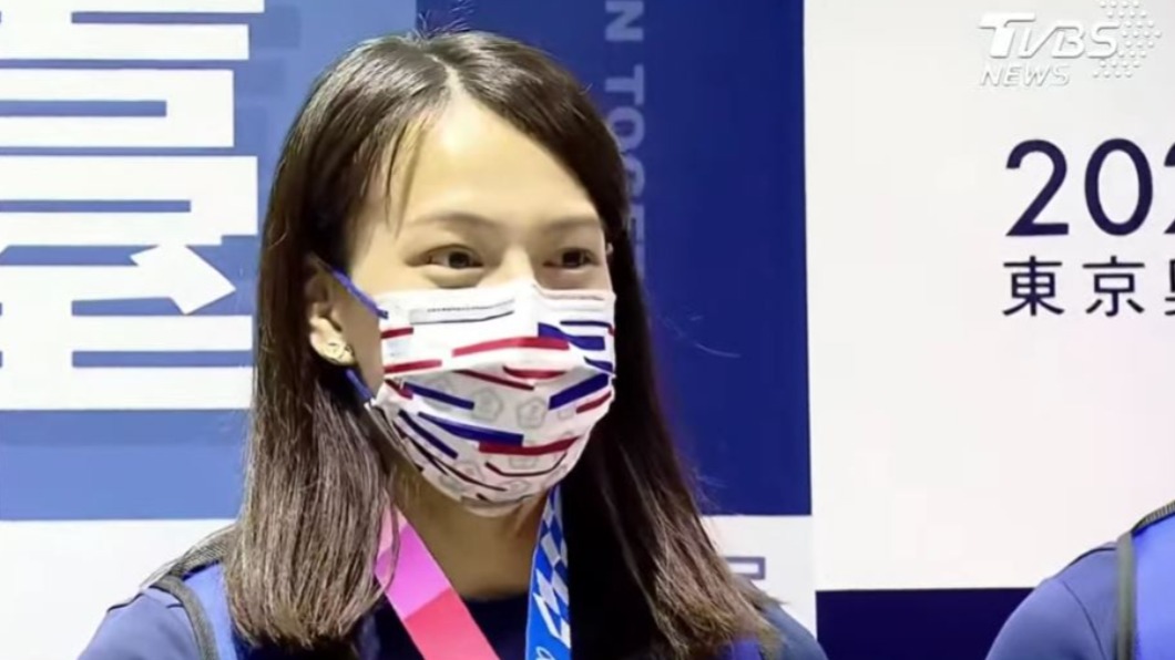 郭婞淳拿下個人奧運生涯首面金牌。(圖/TVBS)