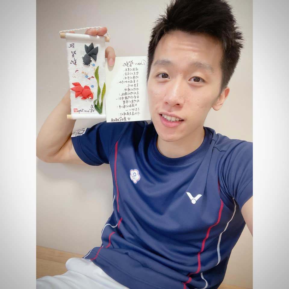 李智凱透露名模林志玲送他禮物。(圖/翻攝自李智凱臉書)