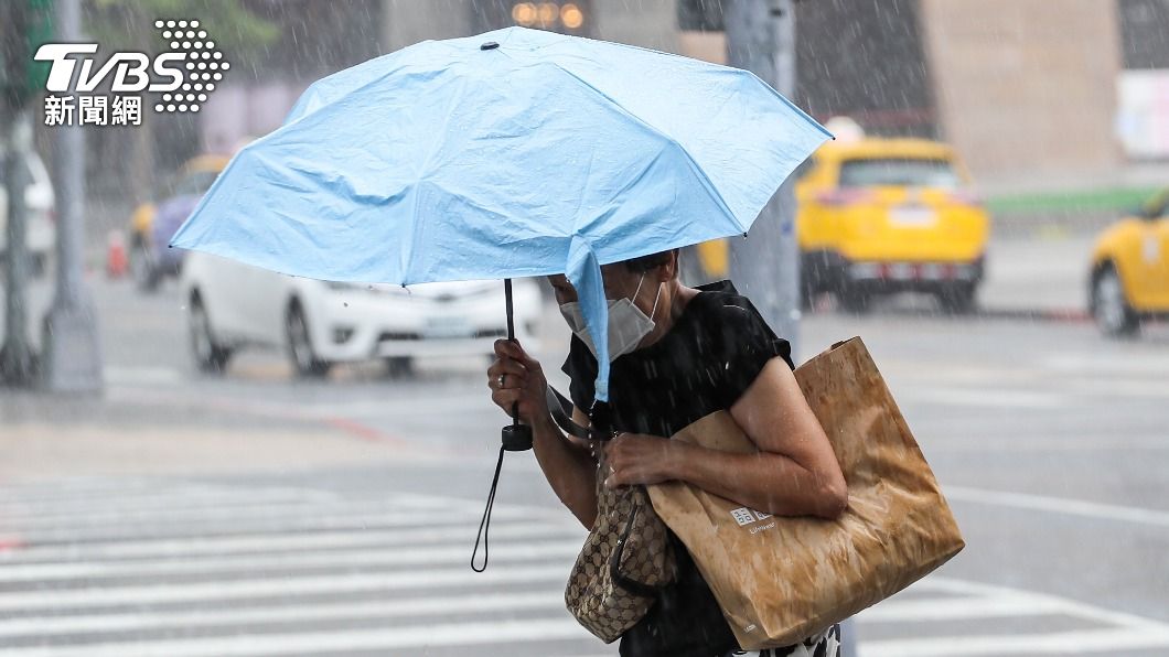 低壓帶及西南風影響 南高屏大雨特報