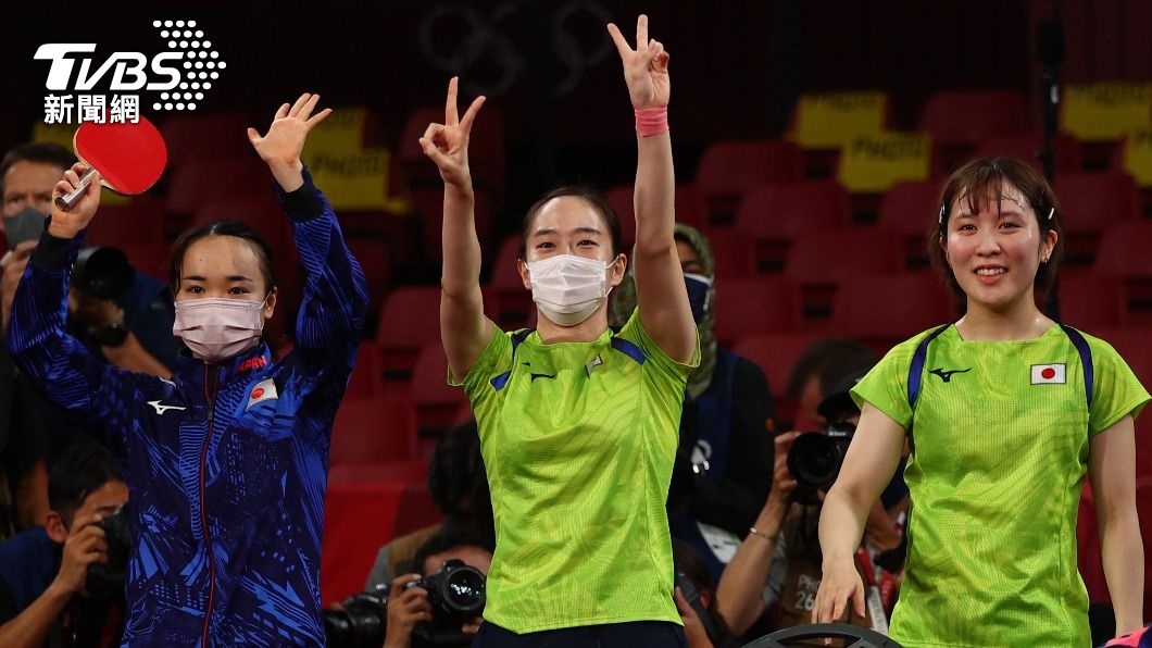 日本桌球女團2日擊敗中華隊選手。（圖／達志影像路透社）