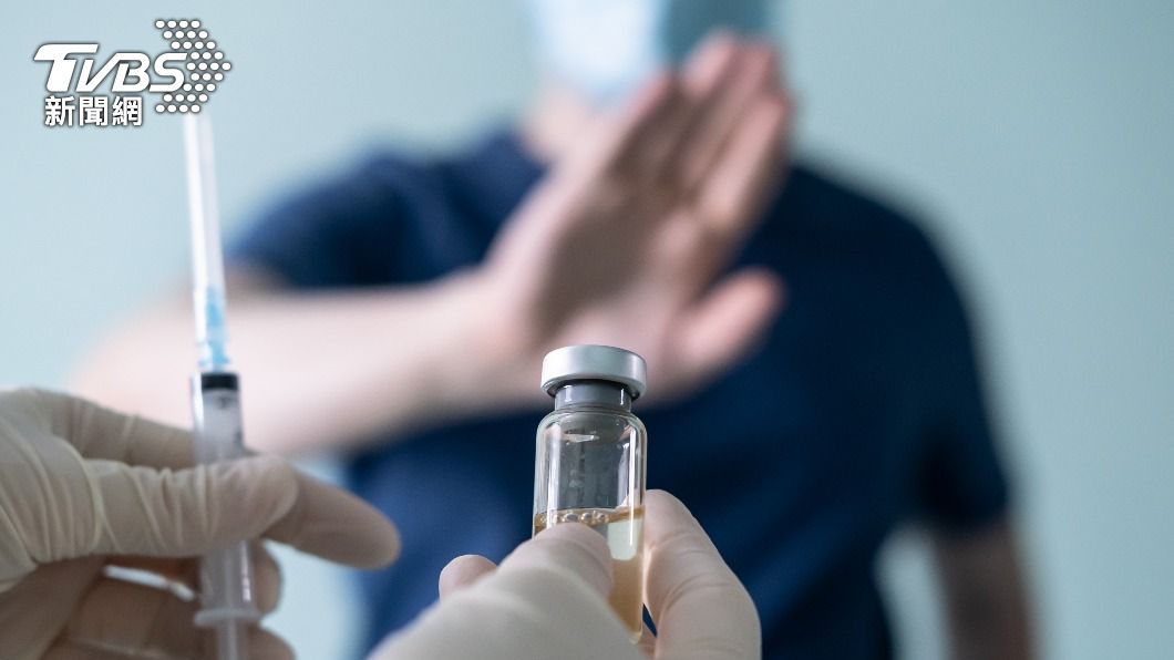 醫師表示因為有很多疫苗傳言,會讓許多人不敢打疫苗。(示意圖/shutterstock達志影像)
