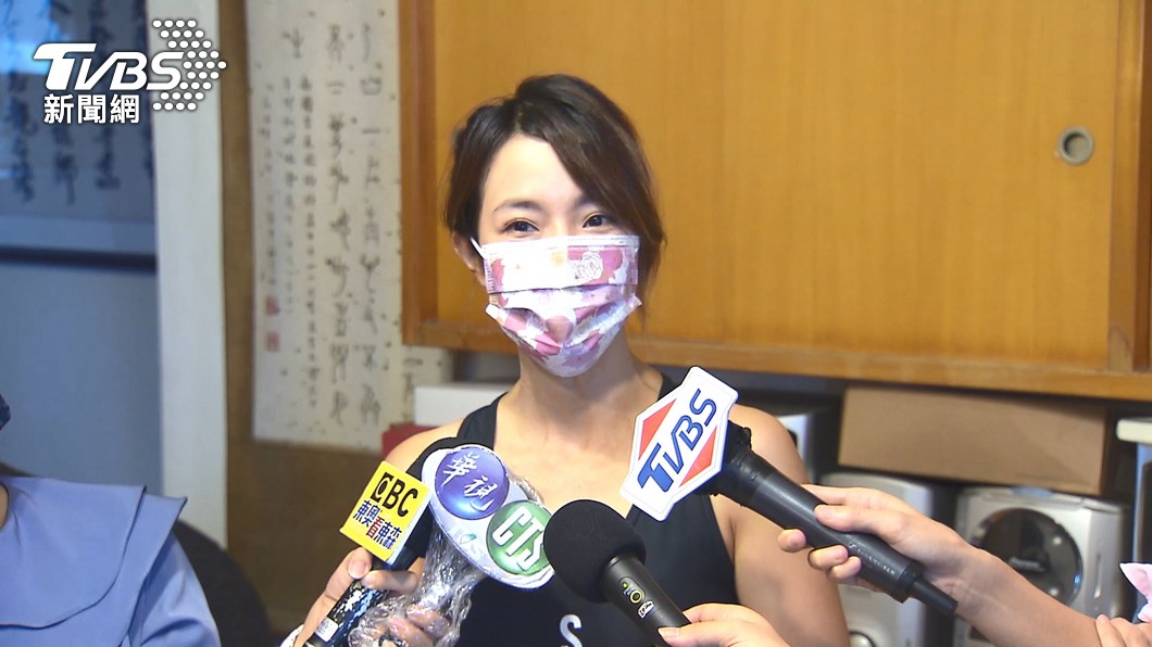 黃瑄很心疼表妹文姿云。(圖/TVBS)