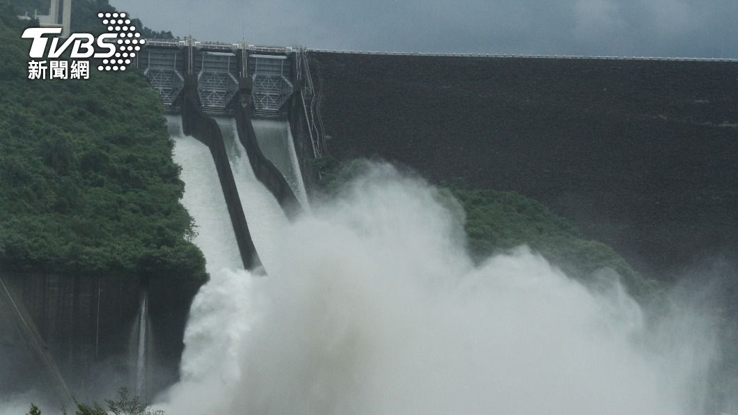 持續降雨進水　台南6水庫自然溢流或洩洪