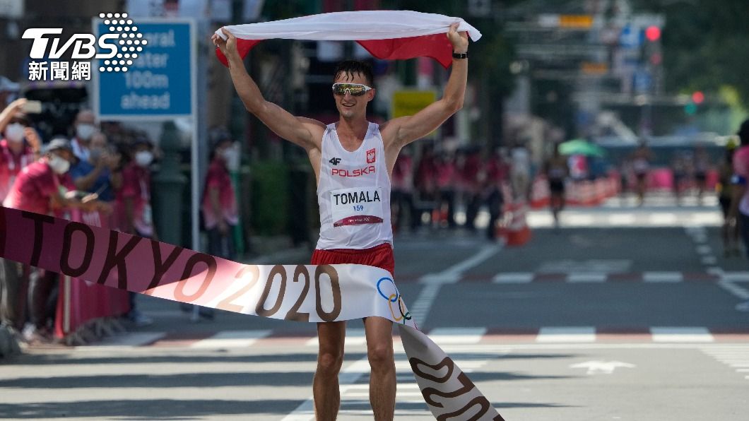 50公里競走波蘭好手奪冠！中國隊選手拿針扎自己苦撐完賽