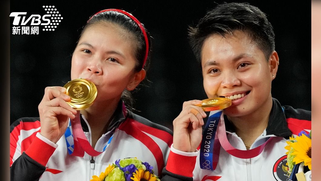 印尼羽球女雙金牌選手神似蔡阿嘎。（圖／達志影像美聯社）