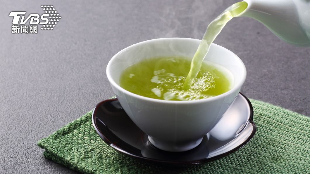 綠茶富含的兒茶素能夠降低膽固醇。(示意圖/shutterstock達志影像)