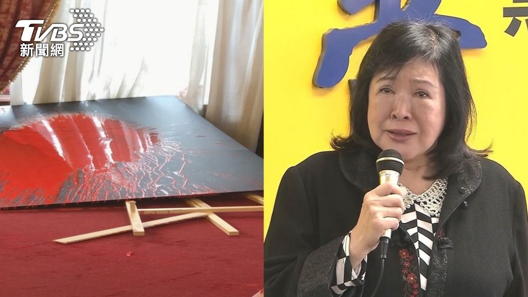 朝李登輝遺照潑漆 鄭惠中辯沒毀損:洗一洗就乾淨了