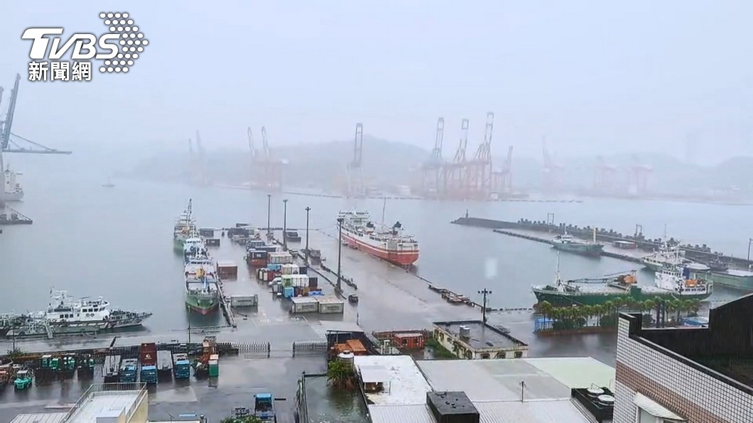 受外圍環流影響，全台各地今天持續降雨。（圖／TVBS）