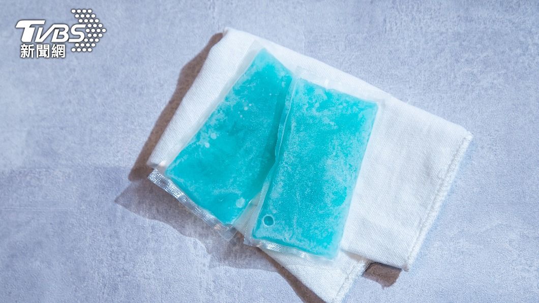 冰敷、服用抗組織胺藥物以及塗抹類固醇藥物可以降低注射位置的紅腫。(示意圖/shutterstock達志影像)