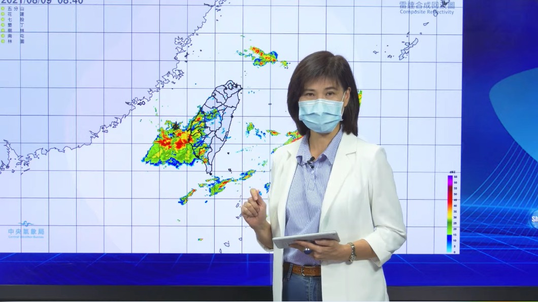 今日中南部會有短暫陣雨、雷雨，澎湖、苗栗、台東局部短暫陣雨雷雨。（圖／氣象局）