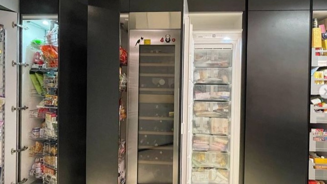 根本7-11!唐綺陽秀自家零食櫃 驚呆一票網友