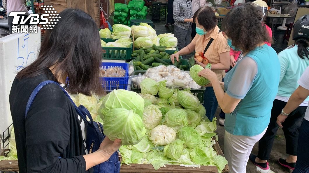豪雨致災高雄農損逾5千萬元　蔬菜價格高昂