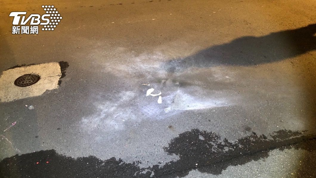 不滿國小同學欠1萬未還!深夜燃放「水雷」 遭警送辦