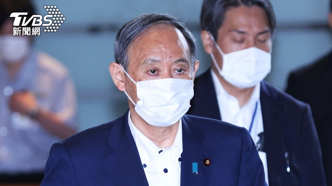 日首相菅義偉擬調整緊急宣言至9月中。(圖/達志影像美聯社)