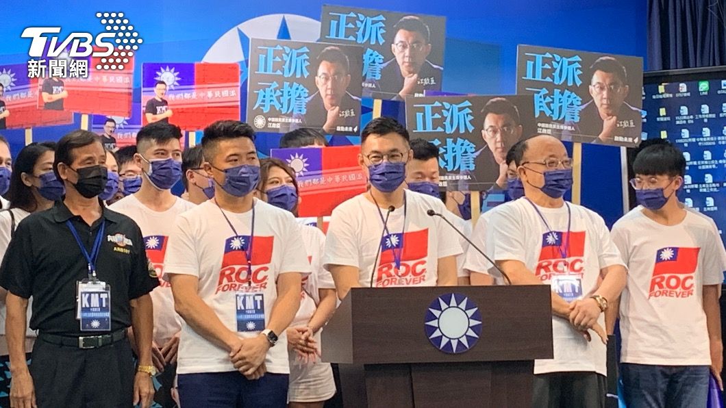 江啟臣登記參選。(圖/TVBS)