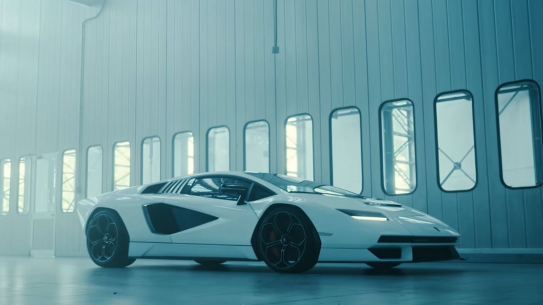 圖/翻攝自Lamborghini YouTube