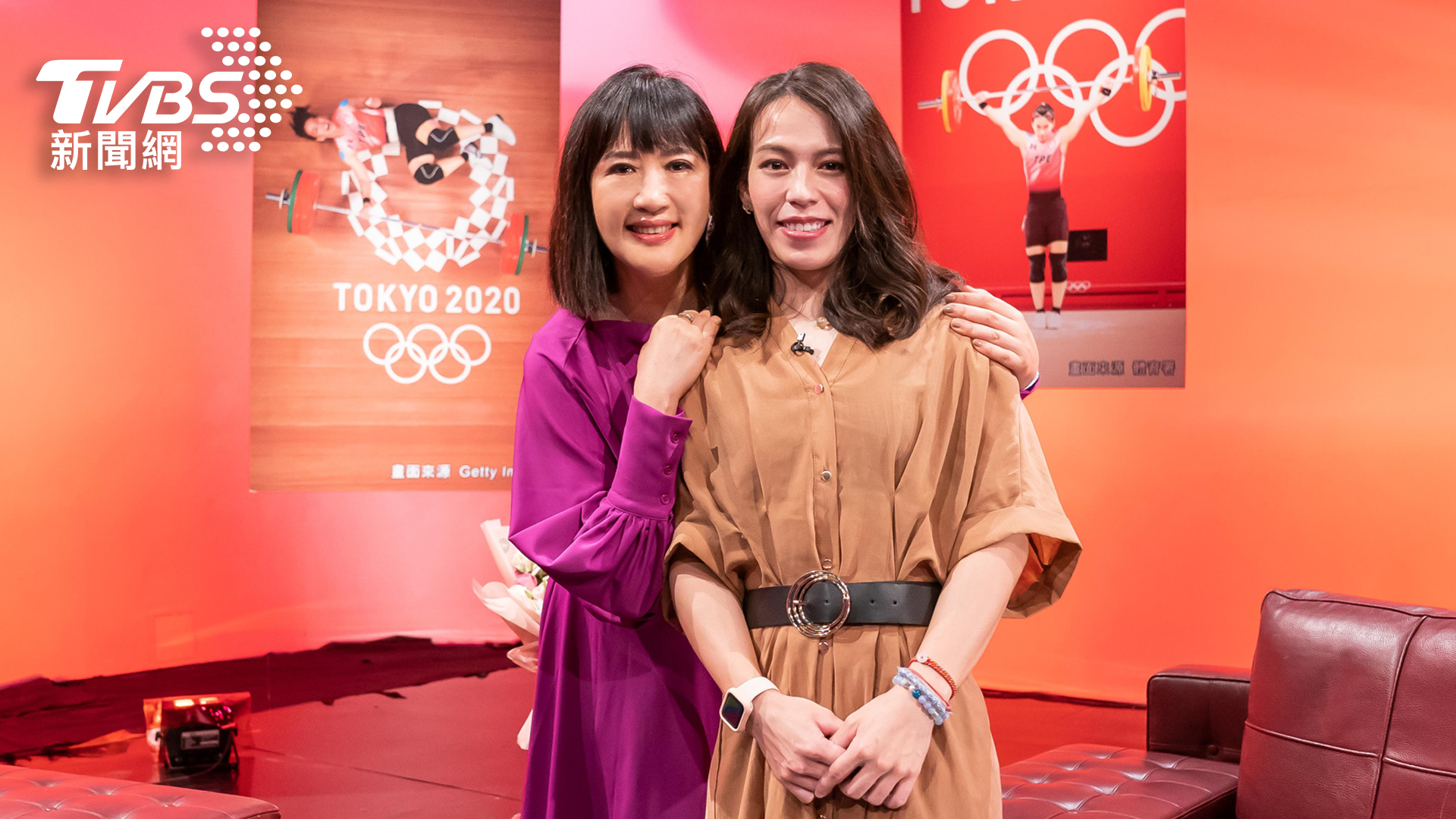 “出關”通告首獻《TVBS看板人物》舉重金牌郭婞淳秀琴藝