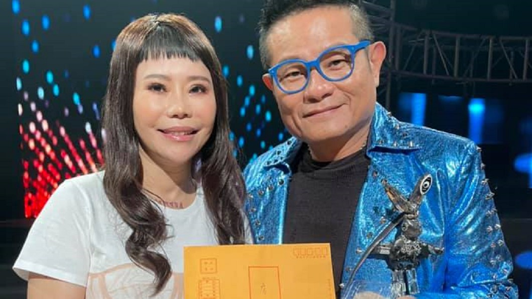 見詹雅雯進出急診!他「獄中手抄心經」託許效舜祝福