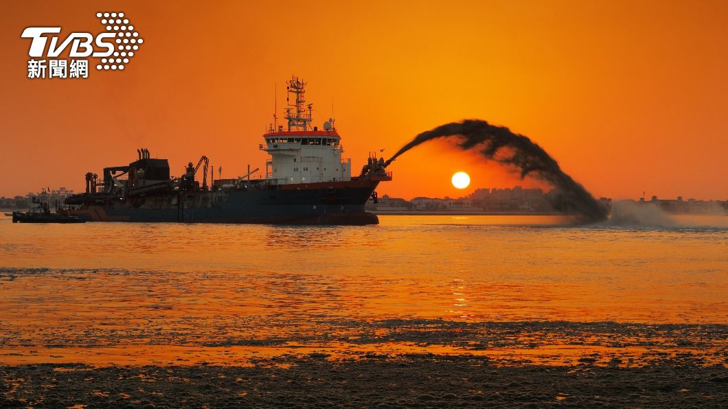 中國大陸計畫耗資130億填海造陸建機場。(示意圖/shutterstock達志影像)