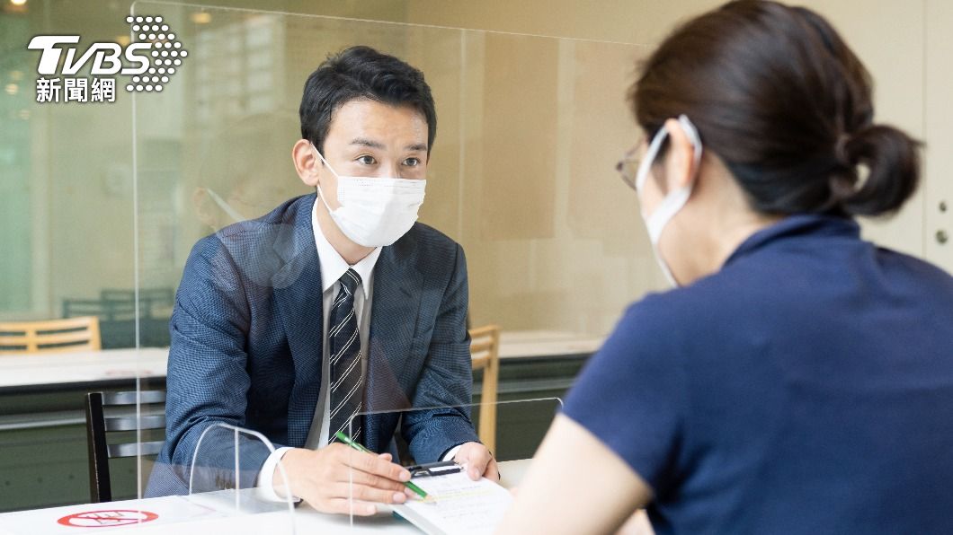 塑膠隔板防疫效果差?專家:可能比沒設還要糟