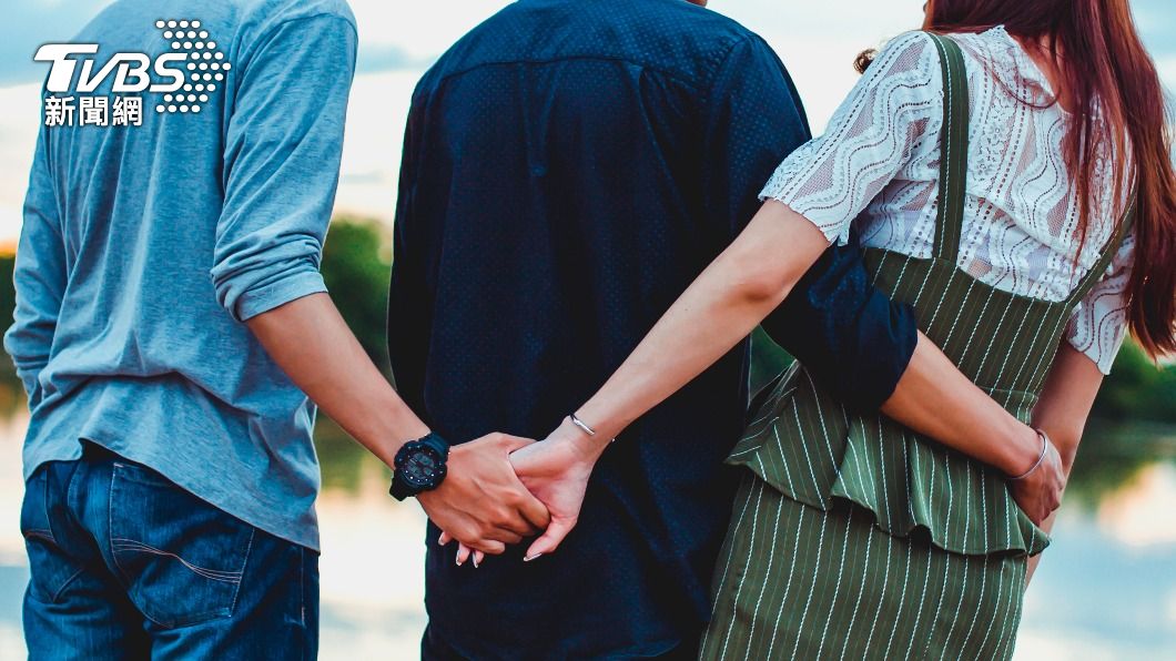 偷吃有助改善婚姻關係？英國研究：多數人只想「求刺激」