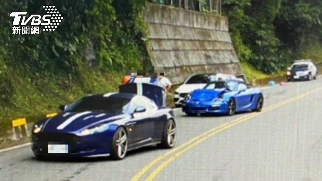 車友相約北宜跑山!保時捷追撞「奧斯頓馬丁」千萬超跑