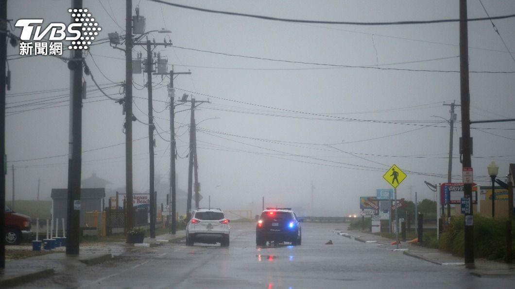 熱帶風暴罕見襲美東 降雨量創紀錄、數萬戶停電