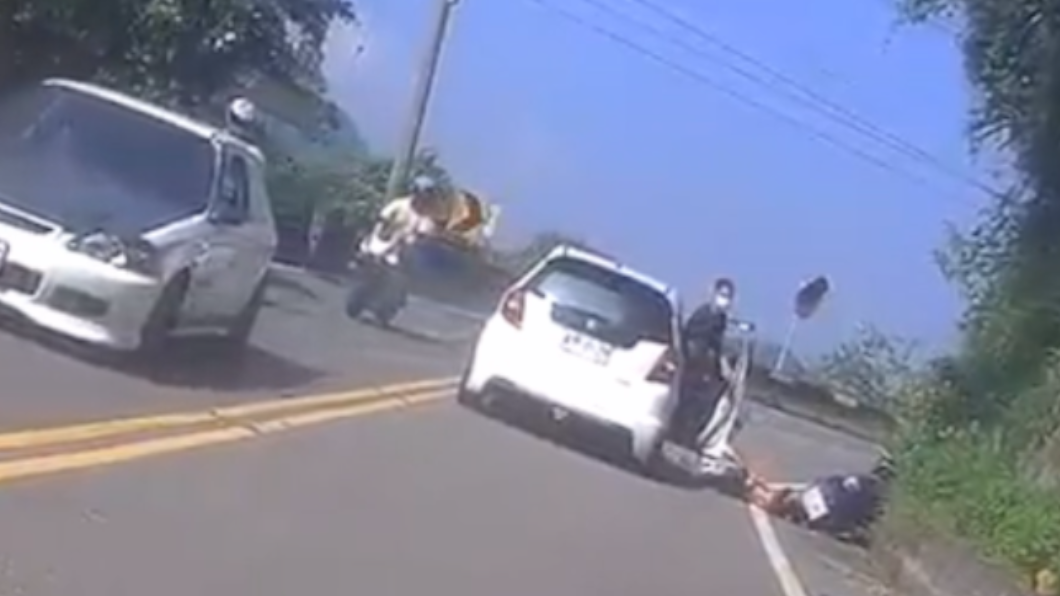 自稱他開車!網PO影片北宜過彎撞 揪出男替女友頂罪