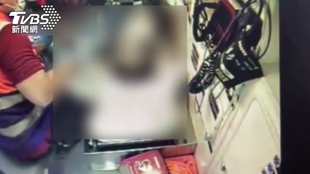 專欄作家接種高端隔日猝死 緊急救護畫面曝光