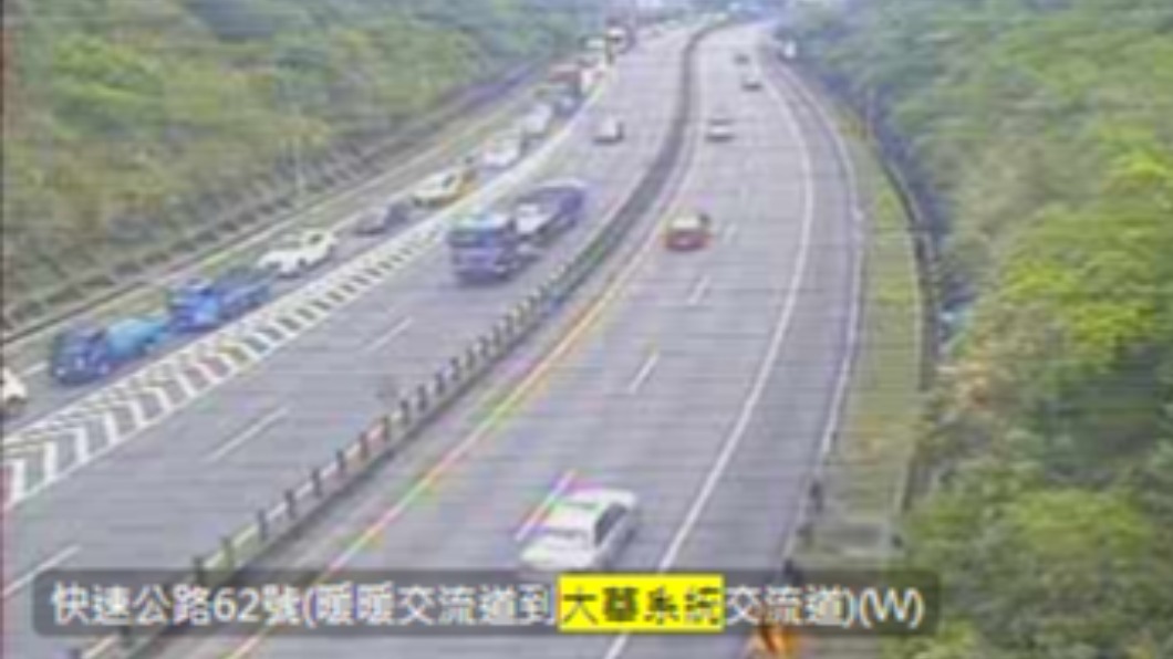 後方嚴重回堵。(圖/翻攝自公路總局)
