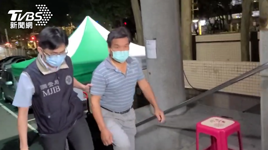 檢方漏夜複訊19人。（圖／TVBS）